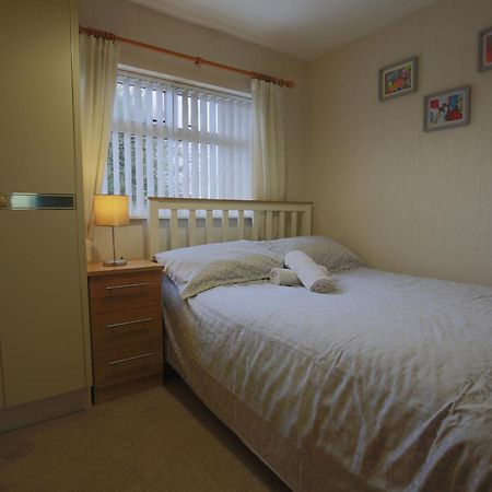 Spacious 4 Bedroom Home - 5 Min Walk To Town Enniskillen Exterior photo